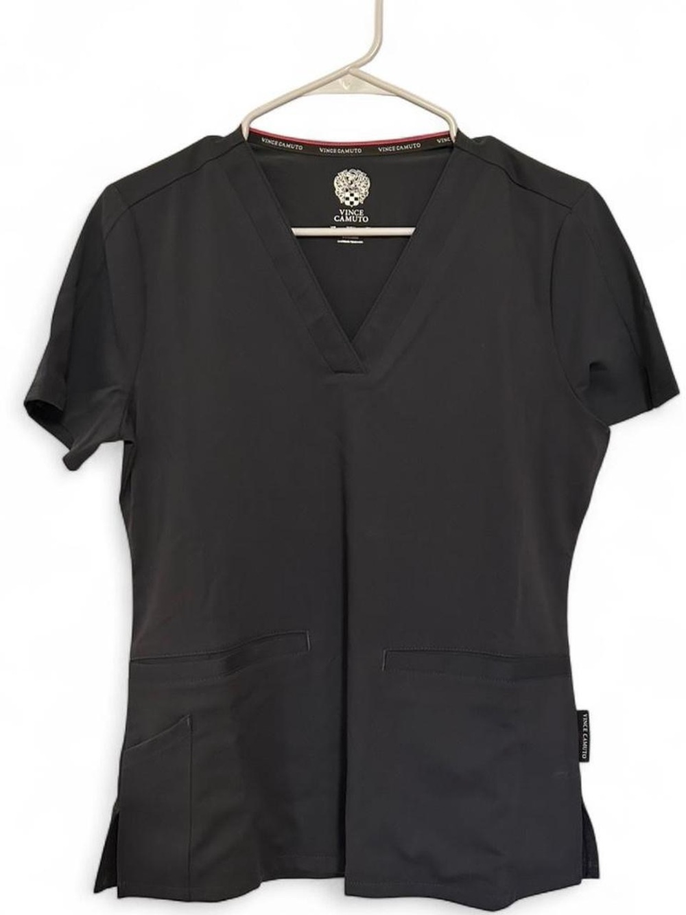 Vince Camuto Gray V-Neck Short Sleeve Scrub Top and Pants